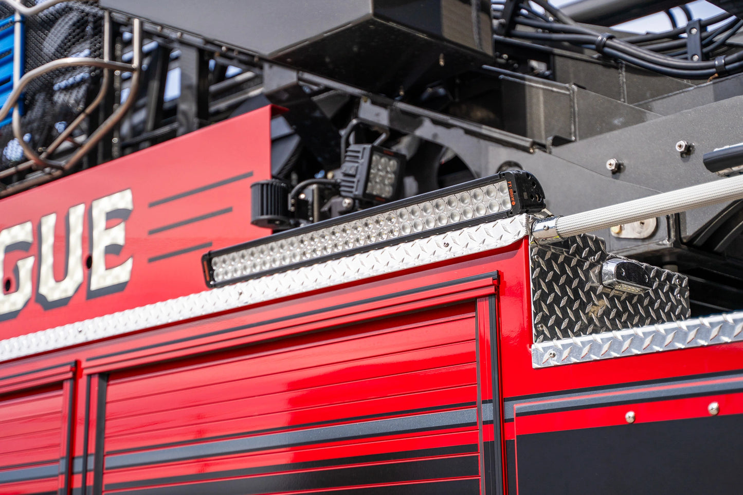 FireTech 54 Led 2 Row Minibrow