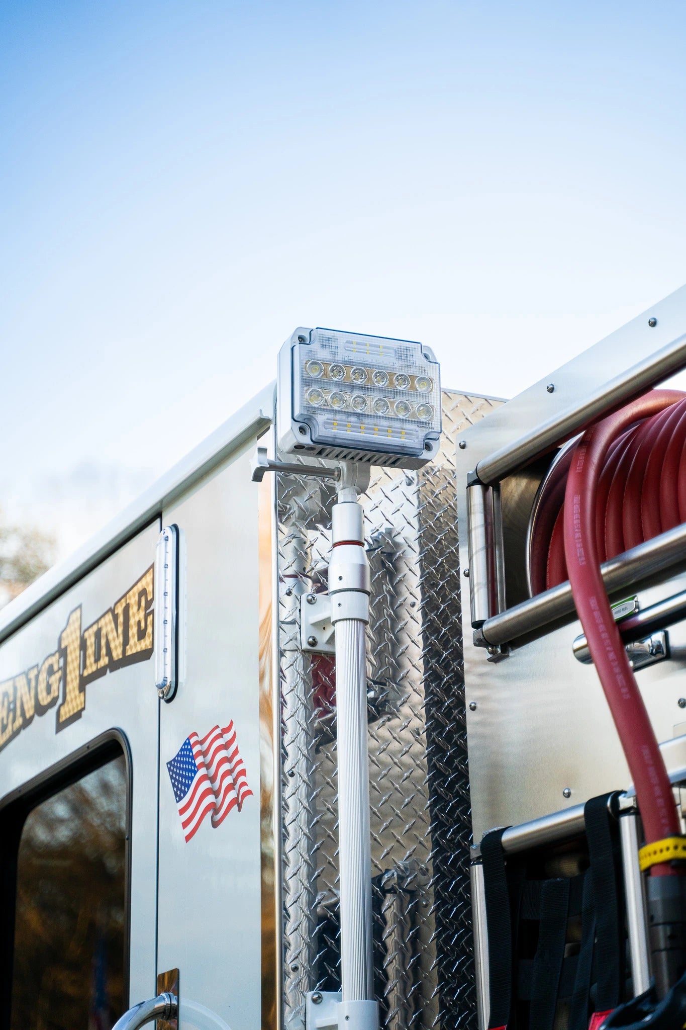 FireTech Pole Mount Guardian Scene Light