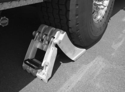 Zico Ziamatic Folding Aluminum Wheel Choc, 44" Tire Diameter